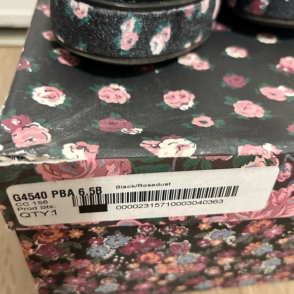 Coach  x Tabitha Simmons - Picture 7 of 11